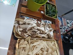 -刘少华贵州小黄牛·鲜牛肉火锅(总店)