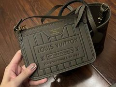 -小飞侠奢侈品回收 寄卖 养护(宝山宝龙广场店)