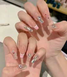 -悦指间美甲美睫