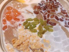 奶茶冰粉-小龙坎火锅(春熙太古里店)