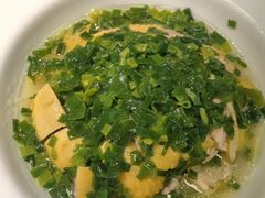 -渝信川菜 · 川味家常菜(财富购物中心店)