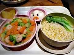 宝宝餐汽锅鸡汤面-云海肴·汽锅鸡·云南菜(美罗城店)