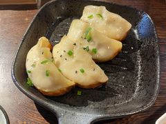 鲜肉锅贴-蒲石小点(愚园路店)