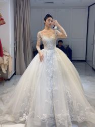 -GRACE KELLY婚纱与礼服(北京店)