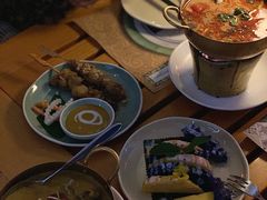 海鲜冬阴功汤-CHINCHIN 青青·泰国料理(万象食家店)