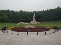 -上海市龙华烈士陵园