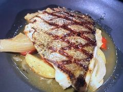 -Carbon莫卡哆·意大利复古集市餐厅(杭州大厦店)