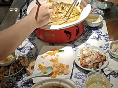 -卢大鲜鱼头捞饭(美利广场店)