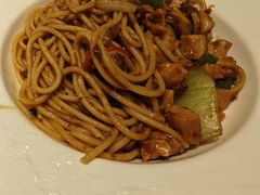 -必胜客(东大桥店)