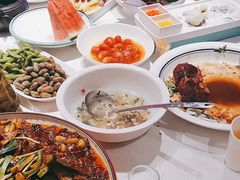 -巴特餐饮6加1音乐餐吧·新疆菜