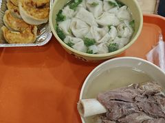-周震馄饨