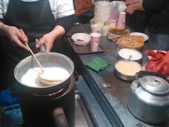 -清真老马家国华牛奶鸡蛋醪糟(正宁路店)