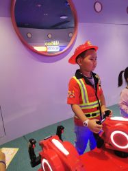 -奈尔宝家庭中心·亲子早教·派对餐厅(北京东坝万达店)