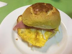 -胜利茶餐室