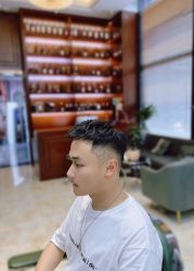-尼特斯男士发型馆