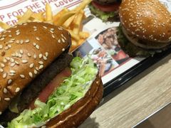 -The Habit Burger Grill 哈比特汉堡(爱琴海店)