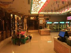 -乐天虫量贩式KTV(十字街店)