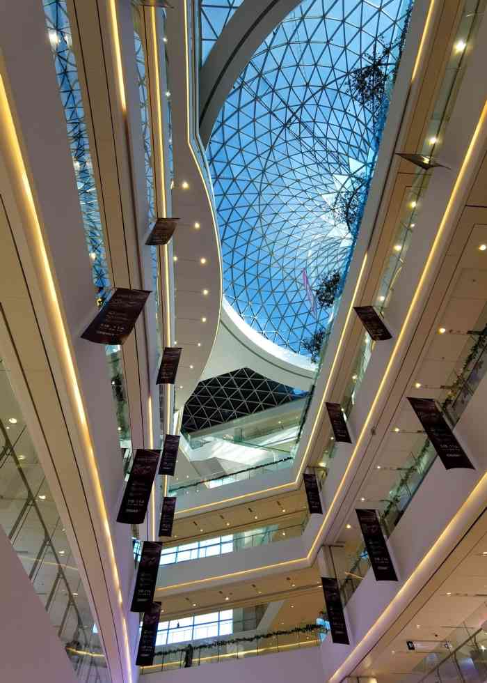 luone凯德晶萃广场-"凯德晶萃广场位于马当路商圈,众多商铺云集.