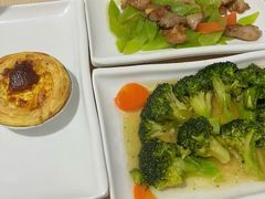 -臻爱住家月嫂育儿嫂(万达店)