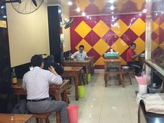 大堂-潘国仙耳光馄饨(黄家阙路店)