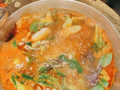 -野山舂·贵州现舂酸汤牛肉(东山店)
