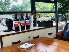 -桉树林A coffee 森林餐厅(三圣乡店)