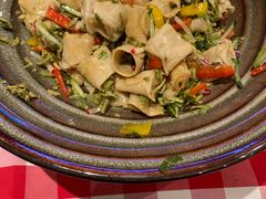 油泼香椿莜面-西贝莜面村(上海百联西郊店)