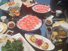 -海鲨湾海鲜会馆(百家湖1912店)