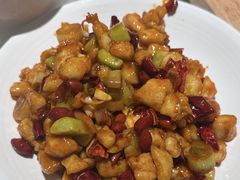-小菜园新徽菜(镇江丹阳吾悦店)