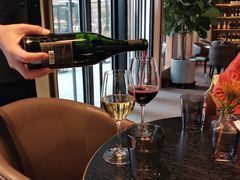 -wineapp葡萄酒餐吧(外滩金融中心店)