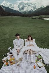 -至臻微拉婚纱摄影