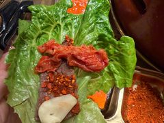 鲜嫩生菜-西塔老太太泥炉烤肉(温州首店万象城黑金店)
