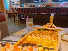 -万岁料理回转寿司(华贸店)