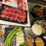 东西好吃，服务也很好，因为我和妈妈喜欢吃瘦一点的肉