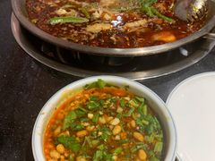 -小饕荟雅安贡椒鱼鲜馆(广福桥店)