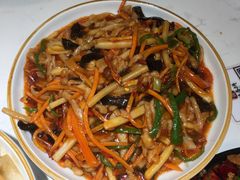 鱼香肉丝-老镇春饼(济宁万达店)