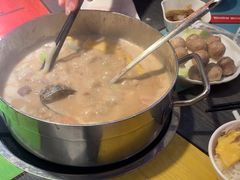 -四季喧黔味豆米火锅(万达广场店)