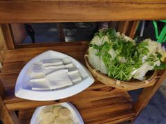 -小小河边鱼(天润城店)
