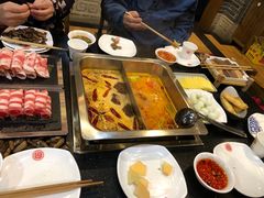 -百年川椒重庆老火锅(光谷店)