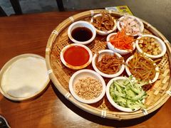 -包整·丝娃娃(一览甲秀楼风景店)