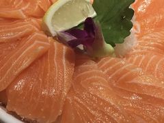 三文鱼刺身-万岁寿司(万国店)