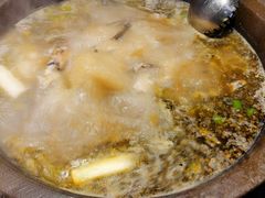 -石锅苗苗鱼(武汉首店)