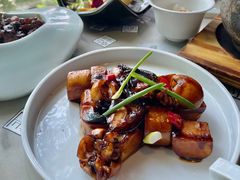 -穹六人间 people 6(岳阳路店)