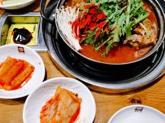 -喇喇排骨火锅·传统韩式脊骨汤(望京西园总店)
