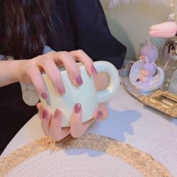 -VIVI BEAUTY  美甲美睫皮肤管理中心