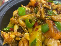 -江城燕子大排档(江汉路步行街店)