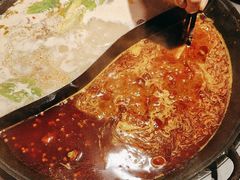 -鹿鸣山草本茶香火锅(园西路店)