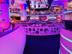 -巴特餐饮6加1音乐餐吧·新疆菜