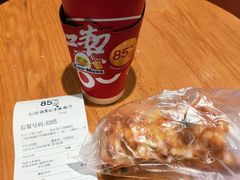 -85度C(生甜甜圈研究工坊·上海平凉店)