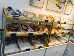 面包甜点陈列柜-美事客·面包·蛋糕·甜品(CBD店)